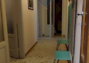 Hall / corridoio - Casa indipendente VIA BARBERA
 
3/5, Mirabella Imbaccari - foto 16