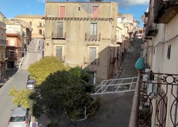 Balcone - Casa indipendente VIA BARBERA
 
3/5, Mirabella Imbaccari - foto 27