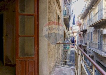 Balcone - Independent house Via Filippo Turati
 
14, Lentini - photo 18