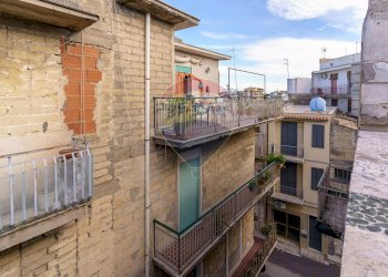 Edificio all\'aperto - Independent house Via Filippo Turati
 
14, Lentini - photo 41