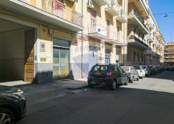 Edificio all\'aperto - Locale Commerciale Via Nicola Coviello
 
14, Catania - foto 12