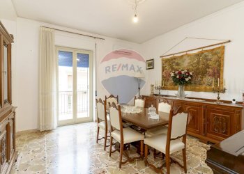 Sala da pranzo - Appartamento Corso Sicilia
 
65, Acireale - foto 13