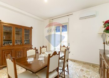 Sala da pranzo - Appartamento Corso Sicilia
 
65, Acireale - foto 14