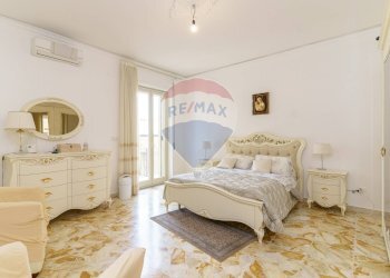 Camera / camera da letto - Appartamento Corso Sicilia
 
65, Acireale - foto 38