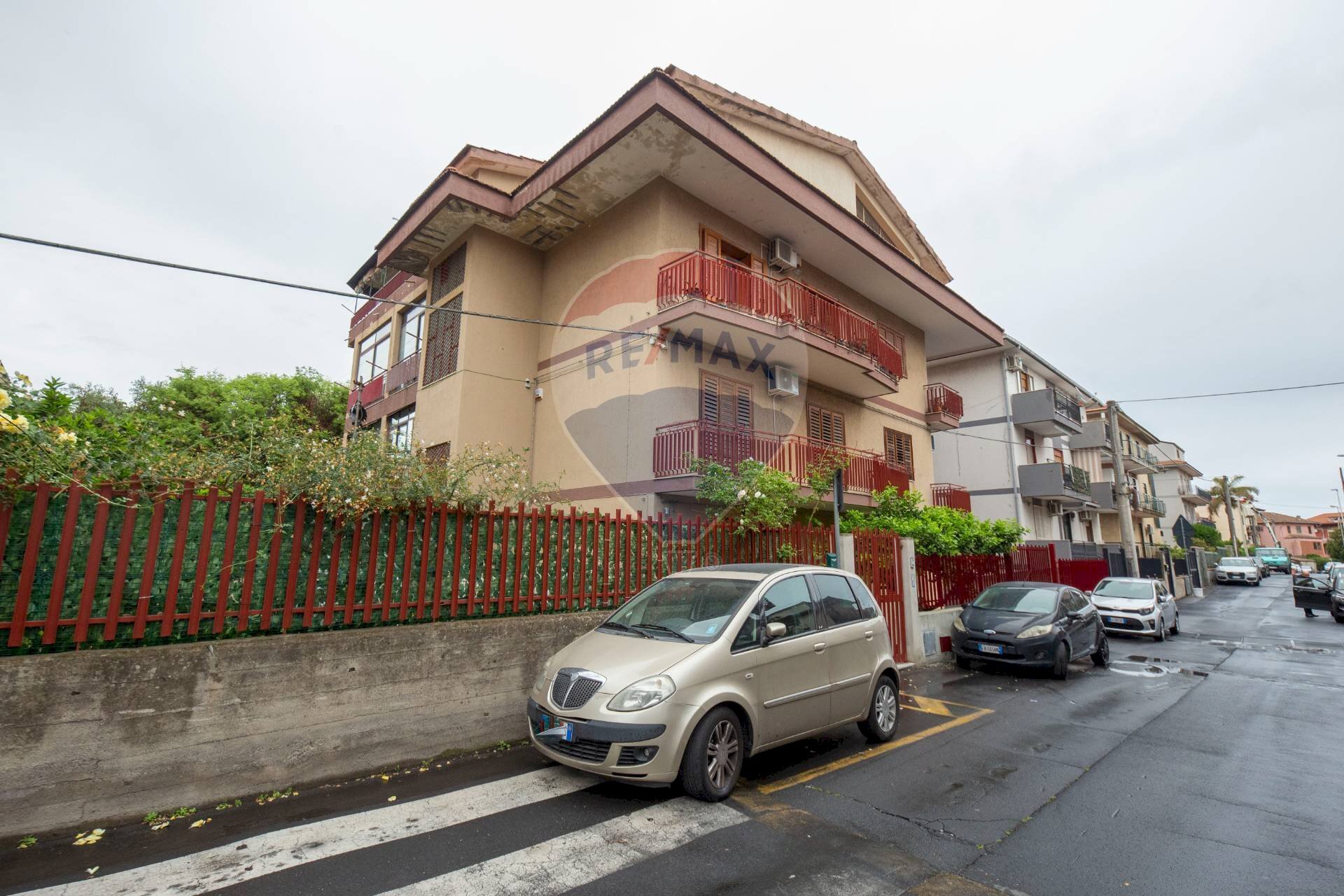 Edificio all\'aperto - Apartment Via Del Mandorlo
46, Misterbianco - photo 2