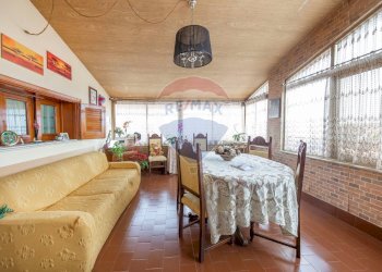 Sala da pranzo - Appartamento Via Del Mandorlo
 
46, Misterbianco - foto 9