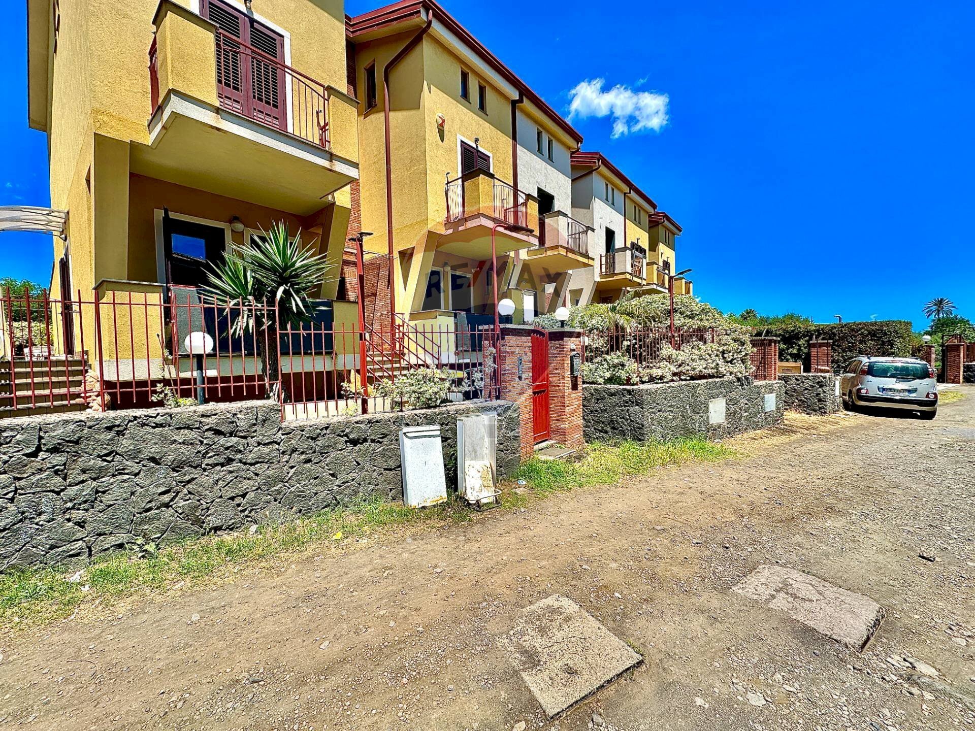 Casa all\'aperto - Villa a Schiera Strada 12 Torre Archirafi
 
S.N., Riposto - foto 1