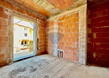 Stanza vuota - Villa a Schiera Strada 12 Torre Archirafi
 
S.N., Riposto - foto 9