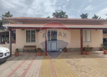 Casa all\'aperto - Villa VIA ANTONINO GRAVINA IL BELLICOSO
 
8, Caltagirone - foto 2