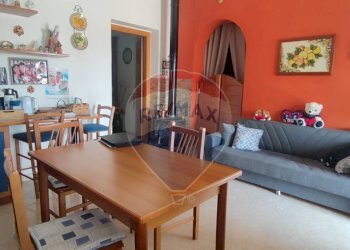 Sala da pranzo - Villa VIA ANTONINO GRAVINA IL BELLICOSO
 
8, Caltagirone - foto 26