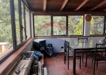 Sala da pranzo - Villa VIA ANTONINO GRAVINA IL BELLICOSO
 
8, Caltagirone - foto 31