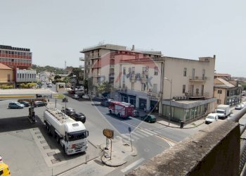 Edificio all\'aperto - Appartamento VIALE PRINCIPE UMBERTO - VIA G. ARCOLEO
 
180, Caltagirone - foto 4