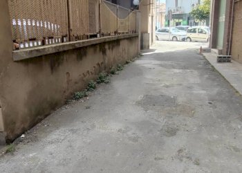 Edificio all\'aperto - Appartamento VIALE PRINCIPE UMBERTO - VIA G. ARCOLEO
 
180, Caltagirone - foto 12