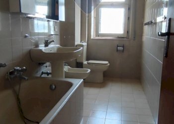 Bagno - Appartamento VIALE PRINCIPE UMBERTO - VIA G. ARCOLEO
 
180, Caltagirone - foto 35