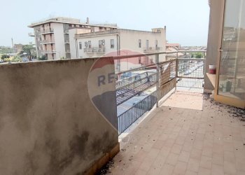 Balcone - Appartamento VIALE PRINCIPE UMBERTO - VIA G. ARCOLEO
 
180, Caltagirone - foto 43