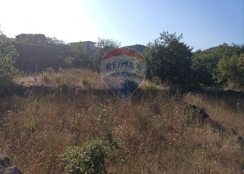 Vista delle montagne - Terreno edificabile via mareneve
 
80, Linguaglossa - foto 3