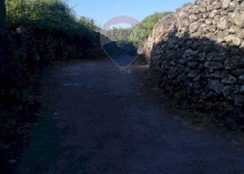 Vista delle montagne - Terreno edificabile via mareneve
 
80, Linguaglossa - foto 4