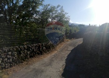 Vista delle montagne - Terreno edificabile via mareneve
 
80, Linguaglossa - foto 6