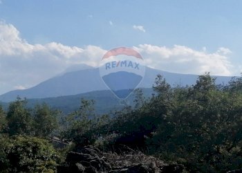 Vista delle montagne - Terreno edificabile via mareneve
 
80, Linguaglossa - foto 7