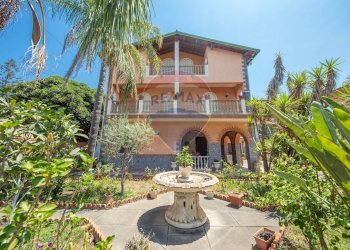 Casa all\'aperto - Casa semi indipendente VACCARIZZO
 
SN, Catania - foto 63