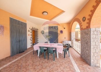 Terrazza - Casa semi indipendente VACCARIZZO
 
SN, Catania - foto 4