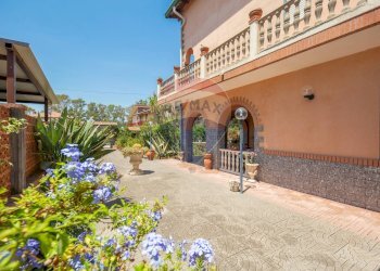 Casa all\'aperto - Casa semi indipendente VACCARIZZO
 
SN, Catania - foto 3