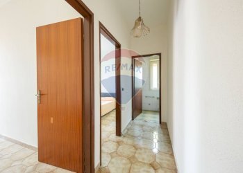 Hall / corridoio - Casa semi indipendente VACCARIZZO
 
SN, Catania - foto 39