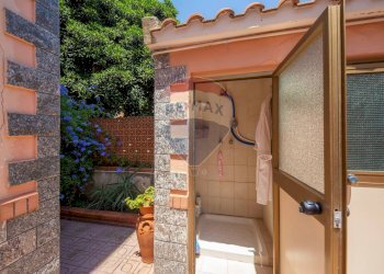 Terrazza - Casa semi indipendente VACCARIZZO
 
SN, Catania - foto 59