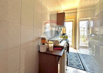 Cucina - Quadrilocale Via Fanti D'italia
 
27, Catania - foto 16