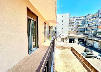 Balcone - Quadrilocale Via Fanti D'italia
 
27, Catania - foto 21