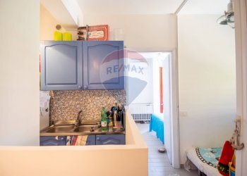 Cucina - Bilocale Via lungo mare
 
86, Sant'Alessio Siculo - foto 5