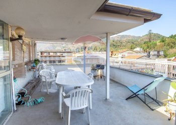 Terrazza - Bilocale Via lungo mare
 
86, Sant'Alessio Siculo - foto 18