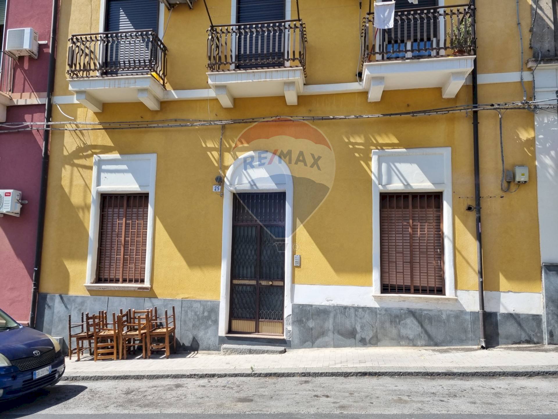 Edificio all\'aperto - Trilocale Via Stella
 
25, Catania - foto 2