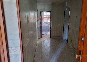 Hall / corridoio - Trilocale Via Stella
 
25, Catania - foto 4