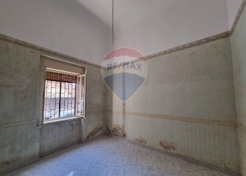 Stanza vuota - Trilocale Via Stella
 
25, Catania - foto 5