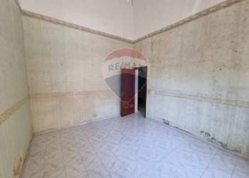 Stanza vuota - Trilocale Via Stella
 
25, Catania - foto 6