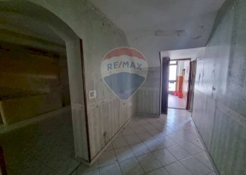 Hall / corridoio - Trilocale Via Stella
 
25, Catania - foto 8