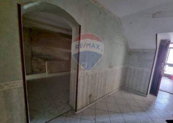 Stanza vuota - Trilocale Via Stella
 
25, Catania - foto 9