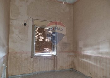 Stanza vuota - Trilocale Via Stella
 
25, Catania - foto 12