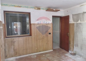 Stanza vuota - Trilocale Via Stella
 
25, Catania - foto 17