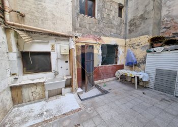 Terrazza - Trilocale Via Stella
 
25, Catania - foto 18