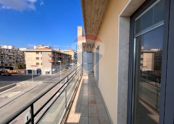 Balcone - Ufficio Piazza G Falcone e P Borsellino
 
10, Caltagirone - foto 21