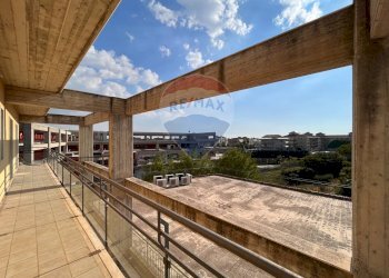 Balcone - Ufficio Piazza G Falcone e P Borsellino
 
10, Caltagirone - foto 25