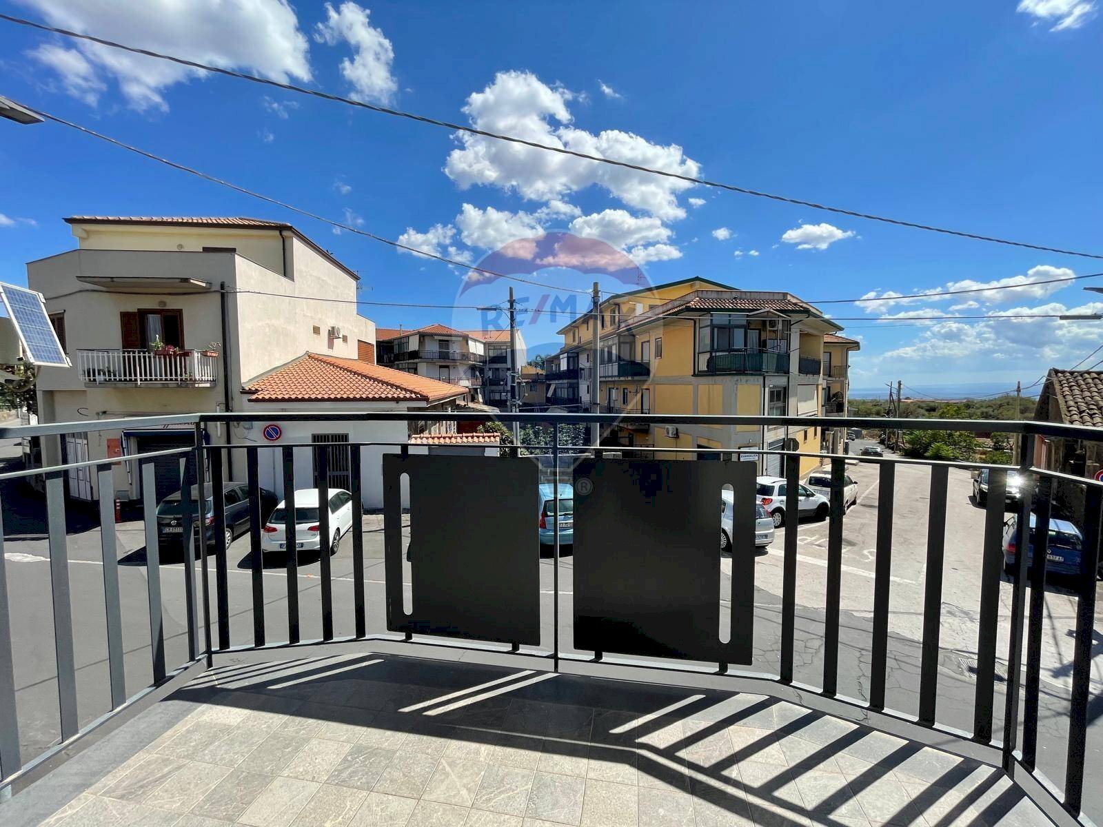 Balcone - Quadrilocale Via: Roma, Camporotondo Etneo - foto 1