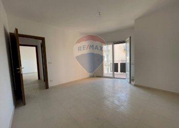 Stanza vuota - Quadrilocale Via: Roma, Camporotondo Etneo - foto 38