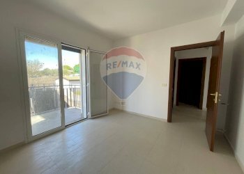 Stanza vuota - Quadrilocale Via: Roma, Camporotondo Etneo - foto 42