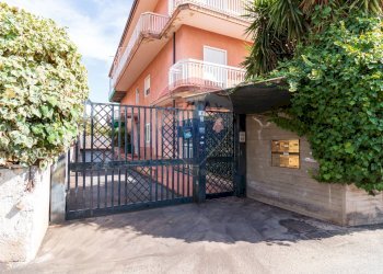 Casa all\'aperto - Quadrilocale VIA ARMANDO DIAZ
 
9, Gravina di Catania - foto 1