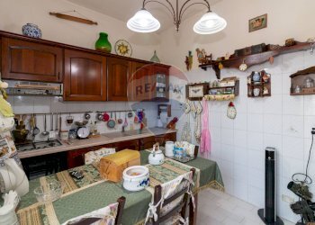 Cucina - Quadrilocale VIA ARMANDO DIAZ
 
9, Gravina di Catania - foto 17