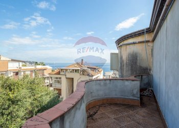 Terrazza - Quadrilocale Via Livorno
 
51A, Aci Castello - foto 16