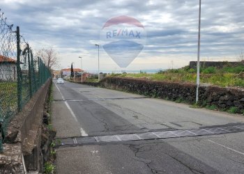 Edificio all\'aperto - Terreno edificabile Via Etnea
 
1, Gravina di Catania - foto 8